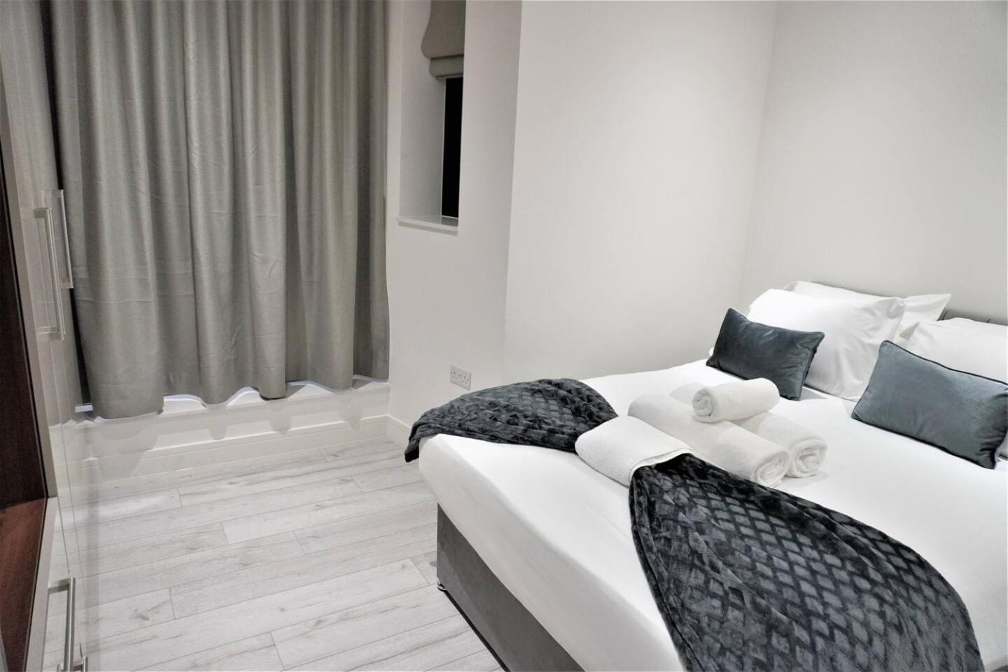 Queens Luxury Apartments Wembley Stadium - Лондон Екстериор снимка