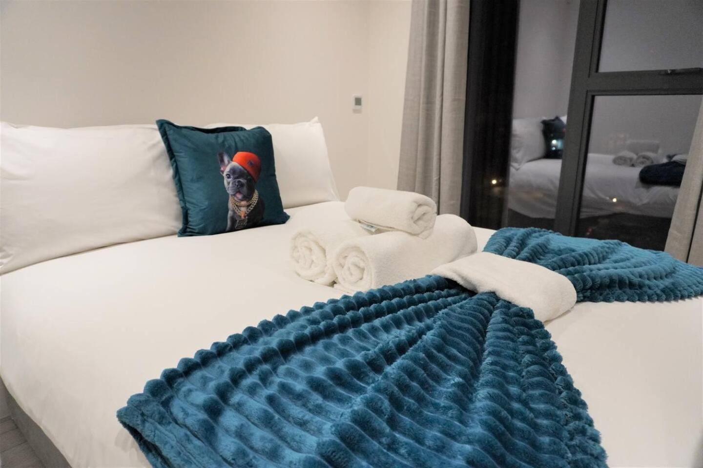 Queens Luxury Apartments Wembley Stadium - Лондон Екстериор снимка