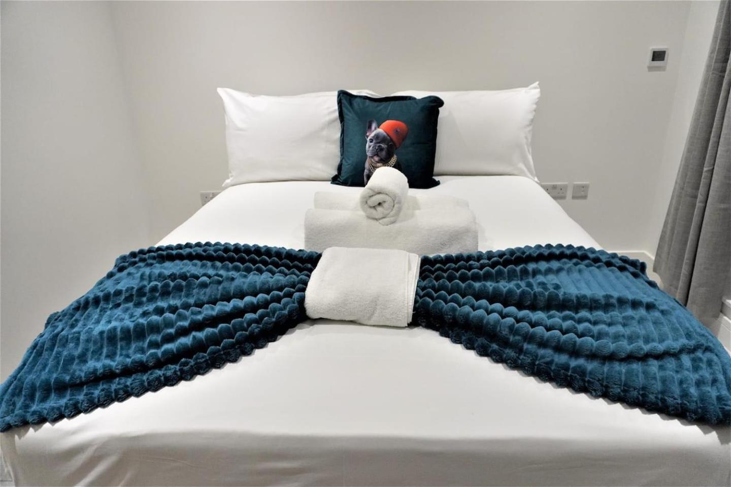 Queens Luxury Apartments Wembley Stadium - Лондон Екстериор снимка