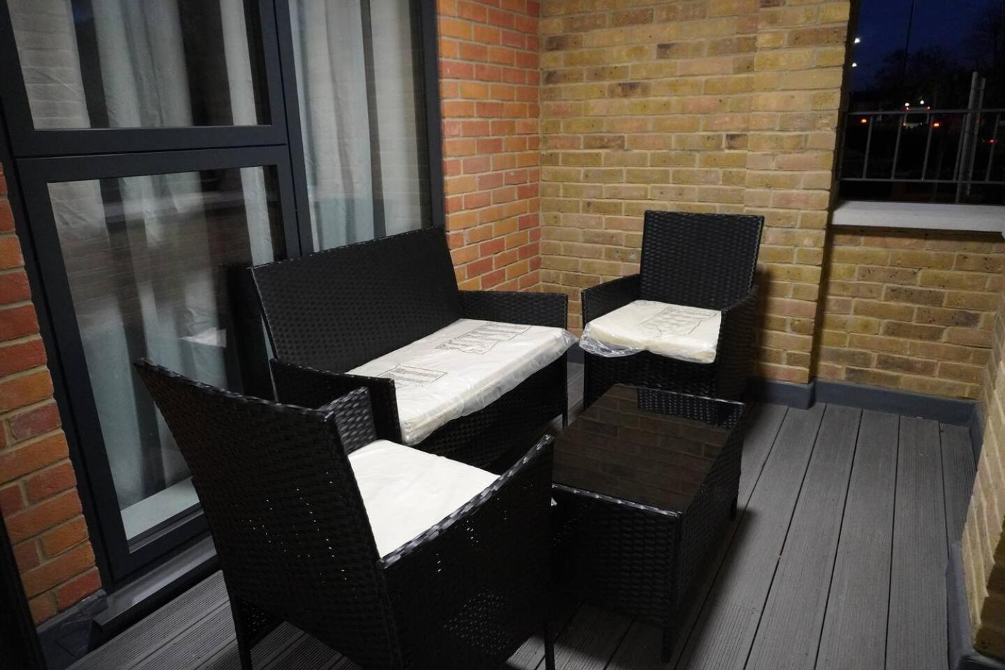 Queens Luxury Apartments Wembley Stadium - Лондон Екстериор снимка