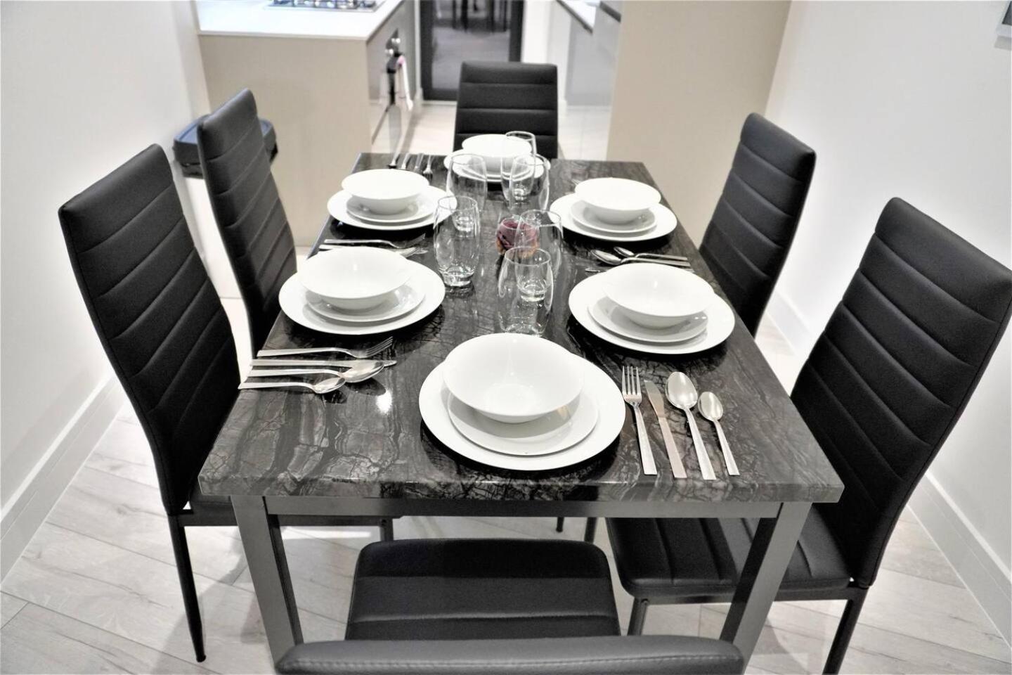 Queens Luxury Apartments Wembley Stadium - Лондон Екстериор снимка