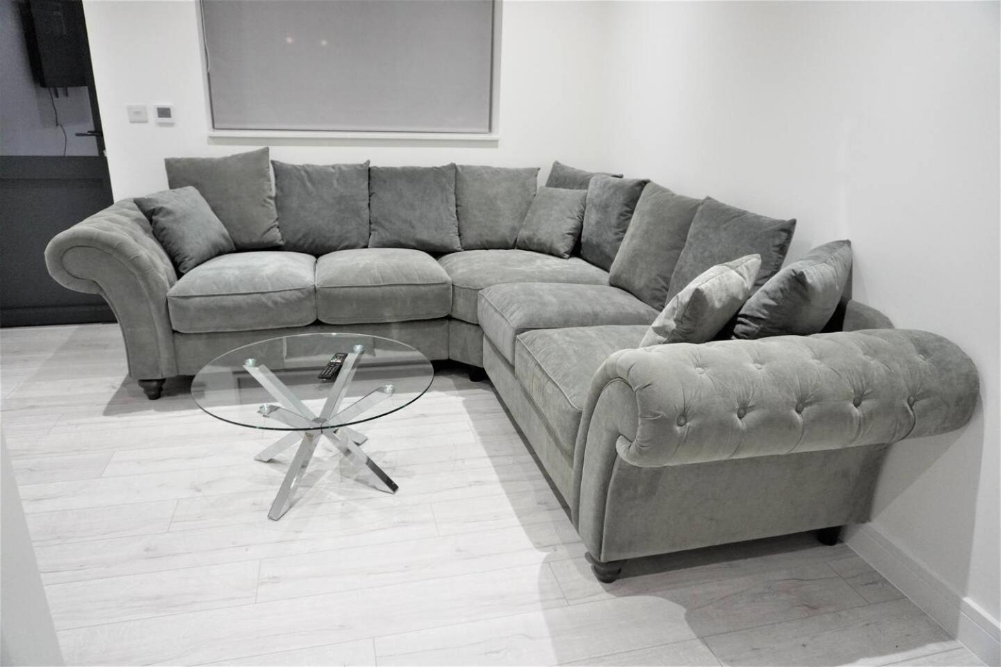 Queens Luxury Apartments Wembley Stadium - Лондон Екстериор снимка