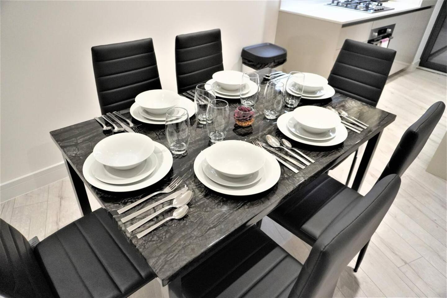 Queens Luxury Apartments Wembley Stadium - Лондон Екстериор снимка